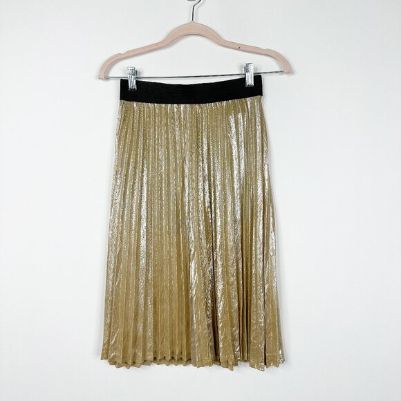 2/$30 Forever 21 Metallic Accordion Pleat Mini Skirt Gold Small #BAG12 - Picture 3 of 7
